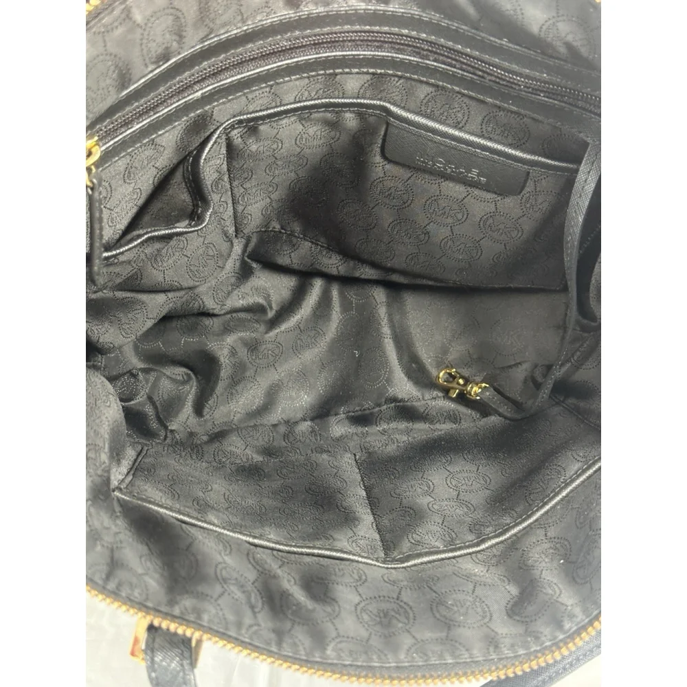 Michael Michael Kors Jet Set East West Top Zip Tote Black